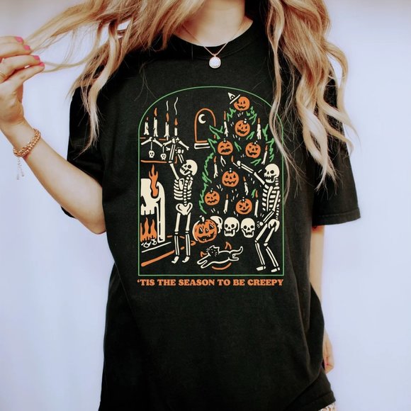 Gildan "Tis The Season To Be Creepy" Unisex T-Shirt / Black M-2XL - Picture 1 of 2